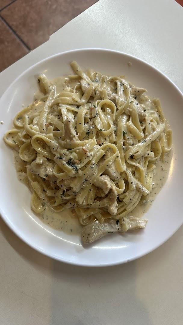 Monarca Pasta & Grill